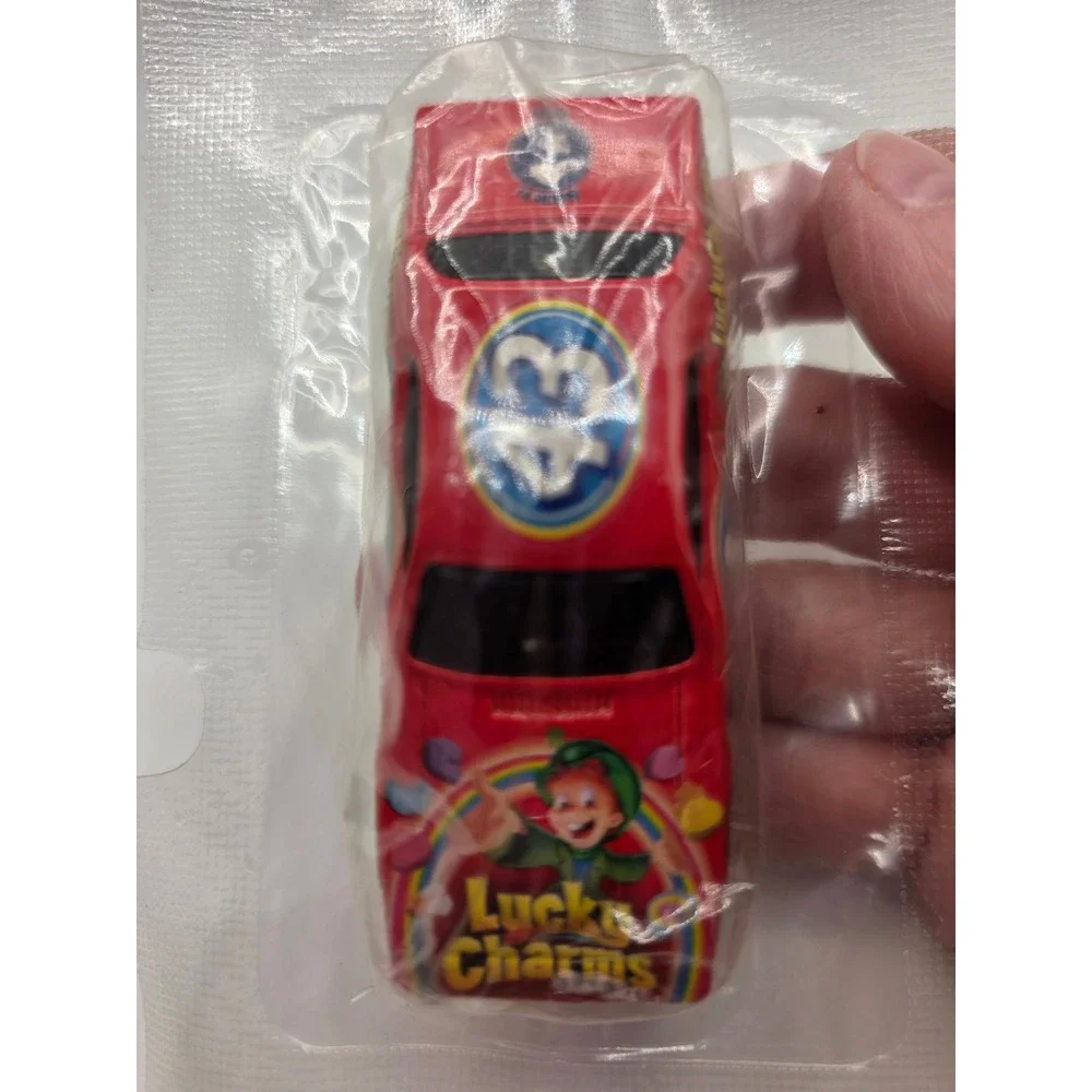 NEW Lucky Charms 43 Promo Package Hot Wheels 71 Plymouth GTX Diecast Car /NN